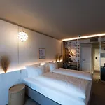 Hafenhotel Zu Putbus