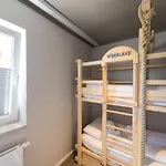Hafenhotel Zu 4*
