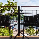 Hafenhotel Zu