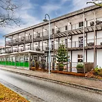 מלון Hafenhotel Zu 4*