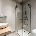 Hafenhotel Zu Hotel 4*