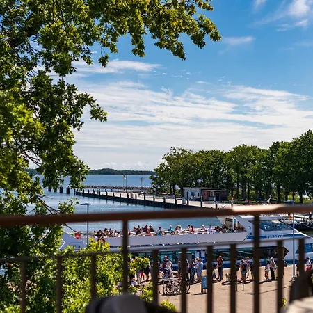 Hafenhotel Zu פוטבוס