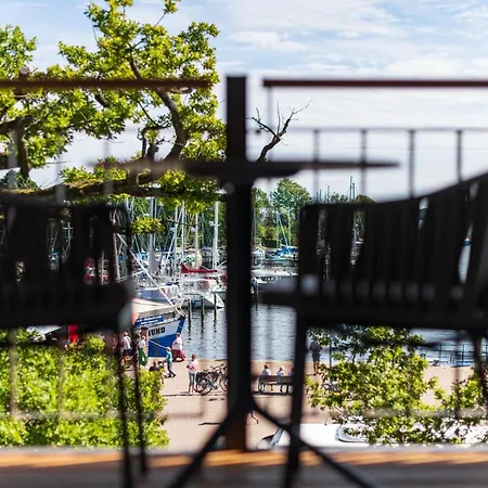 Hafenhotel Zu