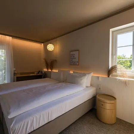 Hafenhotel Zu Hotel Putbus