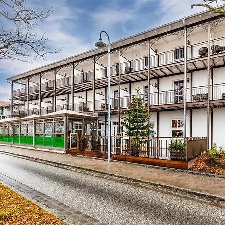 מלון Hafenhotel Zu 4*