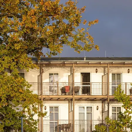 Hafenhotel Zu Putbus