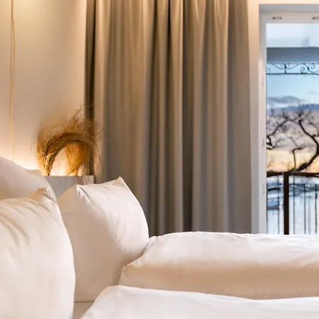 Hafenhotel Zu