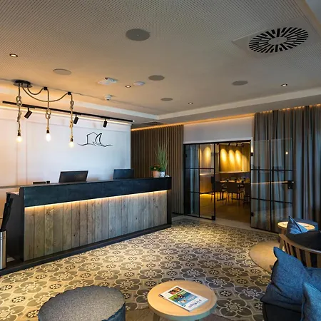 호텔 Hafenhotel Zu 4*
