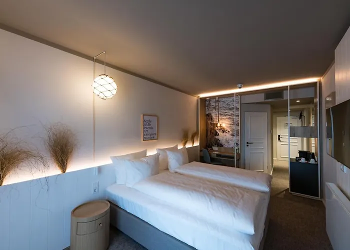 Hafenhotel Zu Putbus