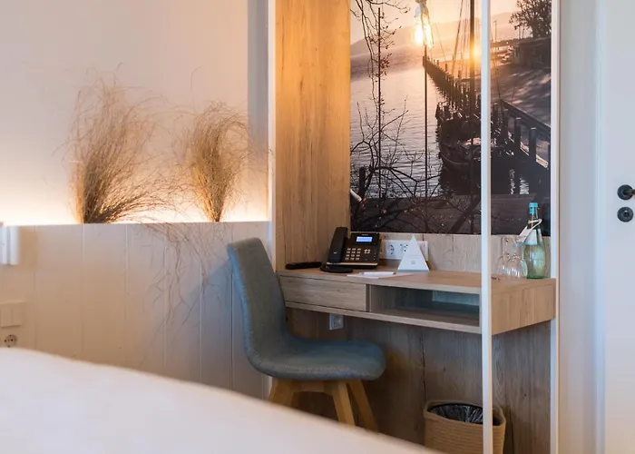 Hafenhotel Zu 4* Putbus